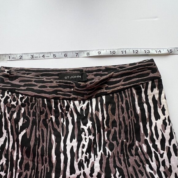 St. John Animal Print Stretch Slim Fit Ankle Pants Black / Beige Womens Size 2 - Picture 5 of 12